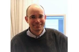 Dr. André Botur