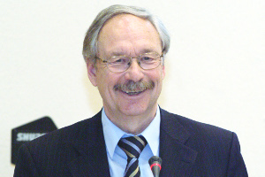 Herausgeber der FamRZ Horst Luthin